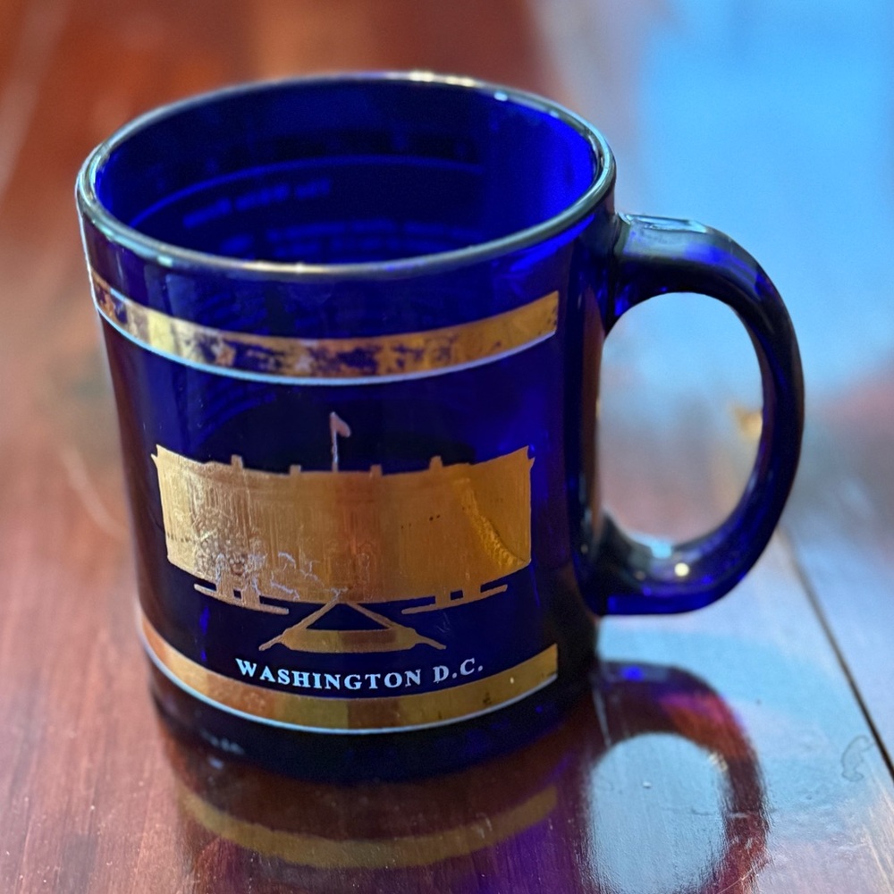 Blue and Gold Vintage Washington D.C. Mug